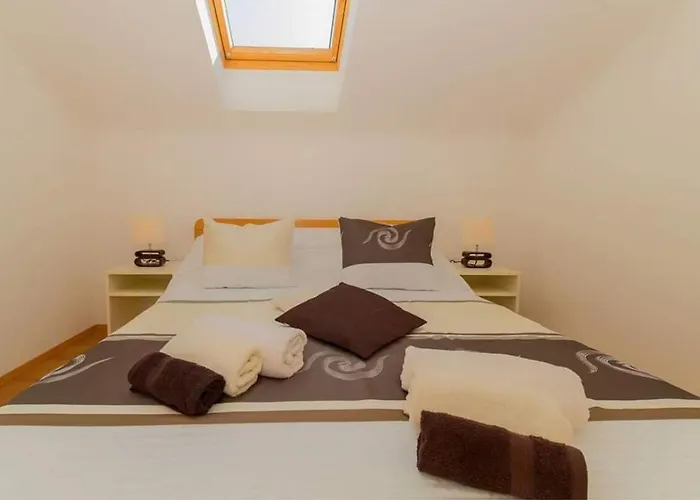 アパート Family Friendly With A Swimming Pool Pakostane, Biograd - 16666 Pakoštane