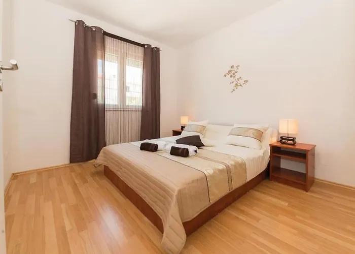 Family Friendly With A Swimming Pool Pakostane, Biograd - 16666